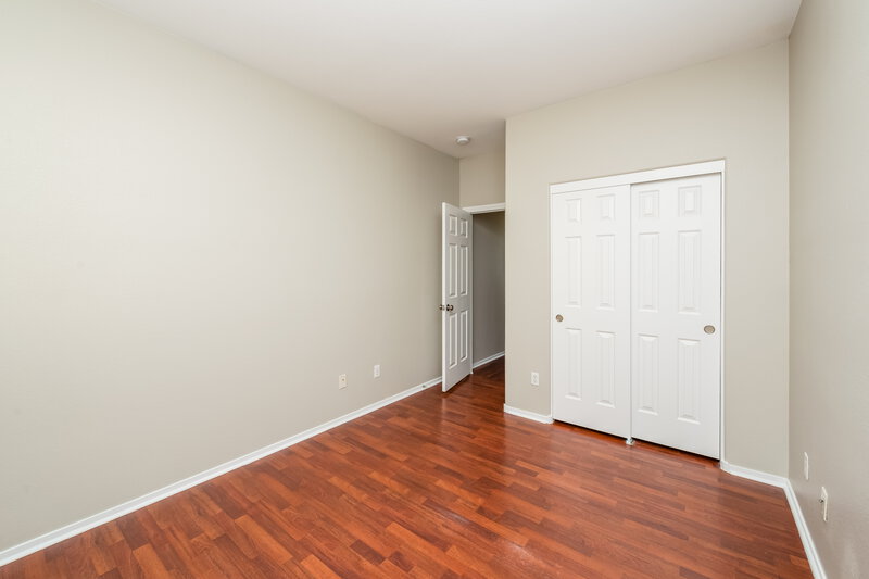 2,000/Mo, 6604 Frances Celia Ave Las Vegas, NV 89122 Bedroom View 4