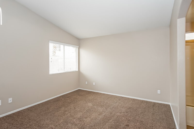 1,975/Mo, 8372 Green Cedar Dr Las Vegas, NV 89123 Master Bedroom View 2