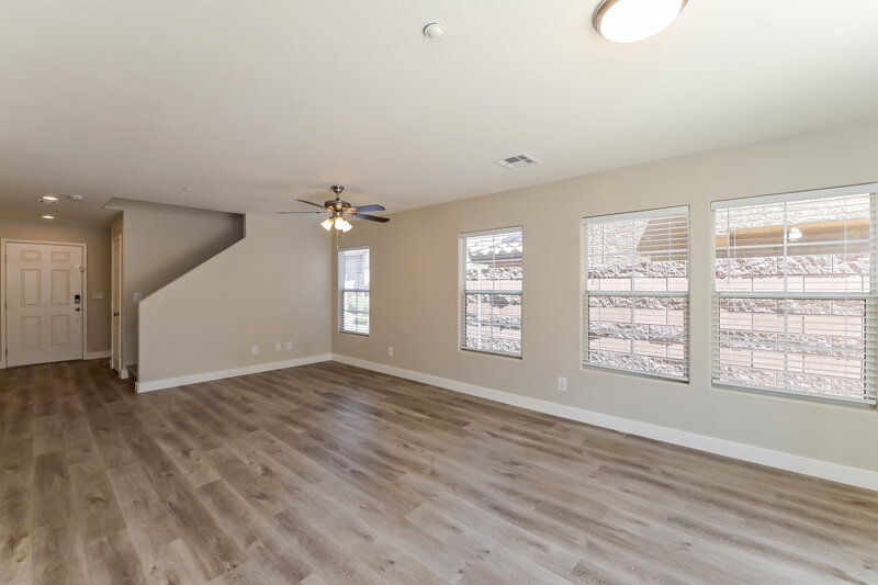 2,020/Mo, 1168 Gecko Rd Henderson, NV 89002 Foyer View