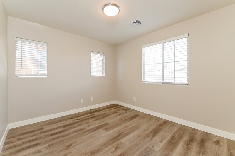 2,020/Mo, 1168 Gecko Rd Henderson, NV 89002 Bedroom View 2