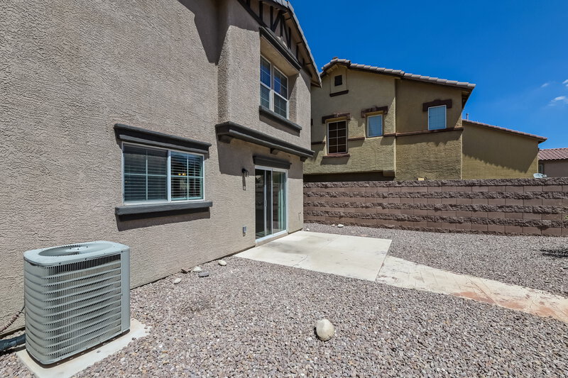 2,020/Mo, 1168 Gecko Rd Henderson, NV 89002 Rear View 2