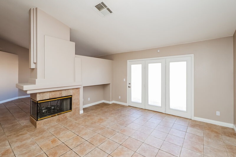 2,485/Mo, 120 Mint Orchard Dr Henderson, NV 89002 Living Room View 2
