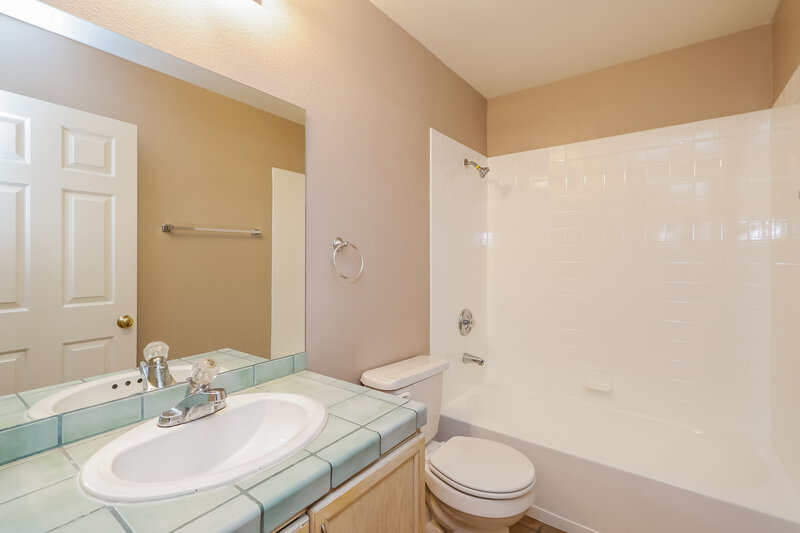 2,485/Mo, 120 Mint Orchard Dr Henderson, NV 89002 Bathroom View