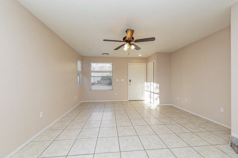 2,095/Mo, 10425 Concetta Ave Las Vegas, NV 89129 Living Room View 2