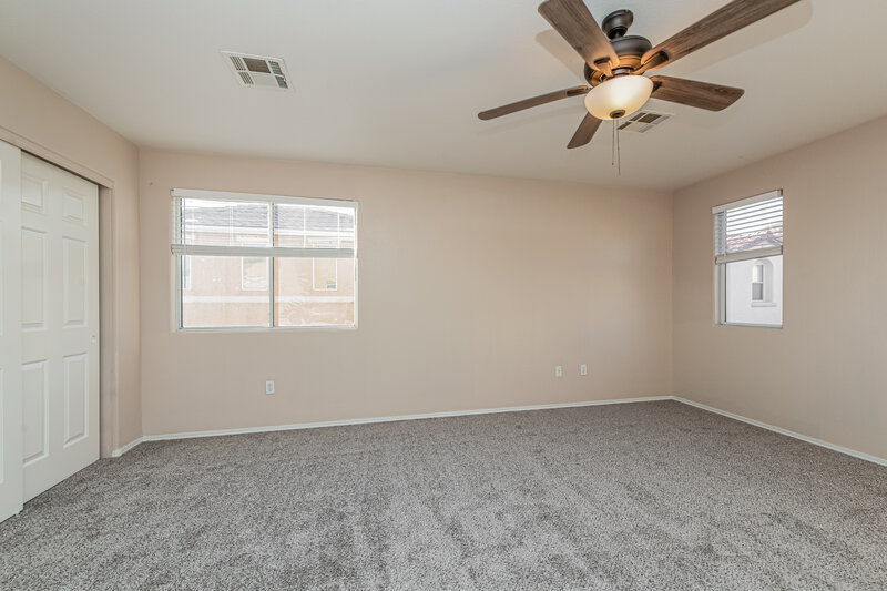 2,095/Mo, 10425 Concetta Ave Las Vegas, NV 89129 Main Bedroom View