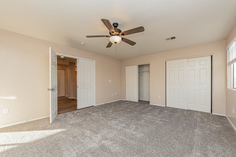 2,095/Mo, 10425 Concetta Ave Las Vegas, NV 89129 Main Bedroom View 2