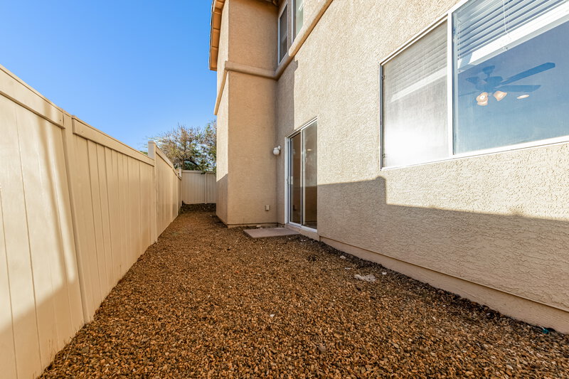 2,095/Mo, 10425 Concetta Ave Las Vegas, NV 89129 Rear View 2