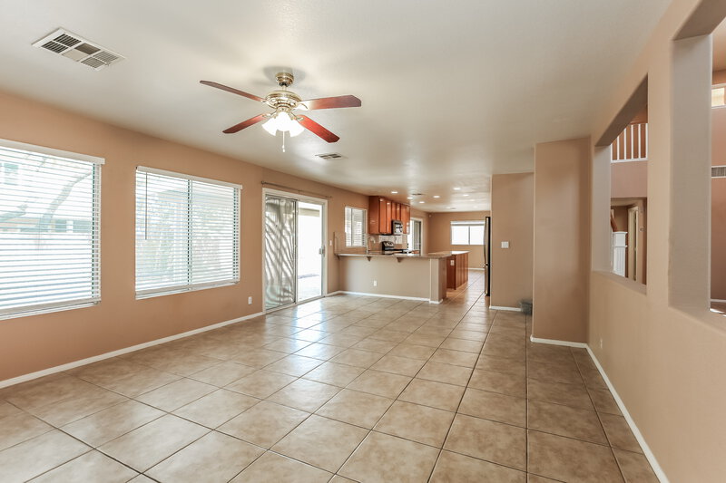 2,880/Mo, 1728 Evening Bluff Pl North Las Vegas, NV 89084 Living Room View 3
