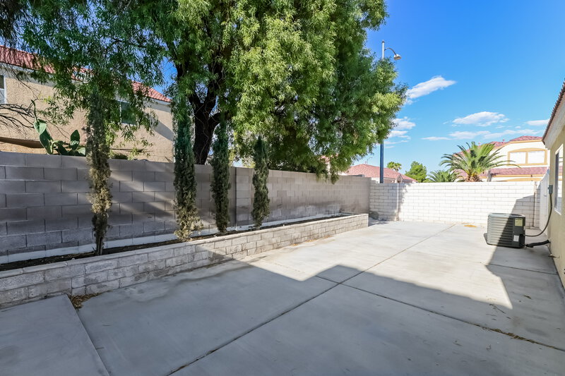 1,775/Mo, 8800 Big Bear Pines Avenue Las Vegas, NV 89143 Backyard View