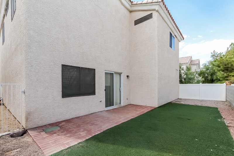 1,990/Mo, 6000 Aimless St Henderson, NV 89011 Rear View 3