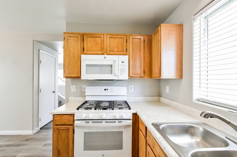 2,215/Mo, 9156 Indian Breeze Dr Las Vegas, NV 89129 Misc View 5