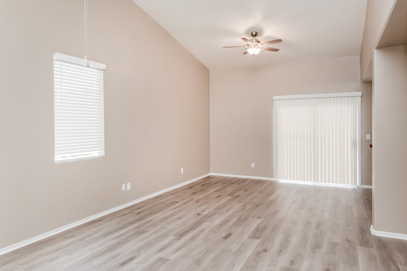 1,905/Mo, 6836 Momentos St Las Vegas, NV 89149 Living Room View 2