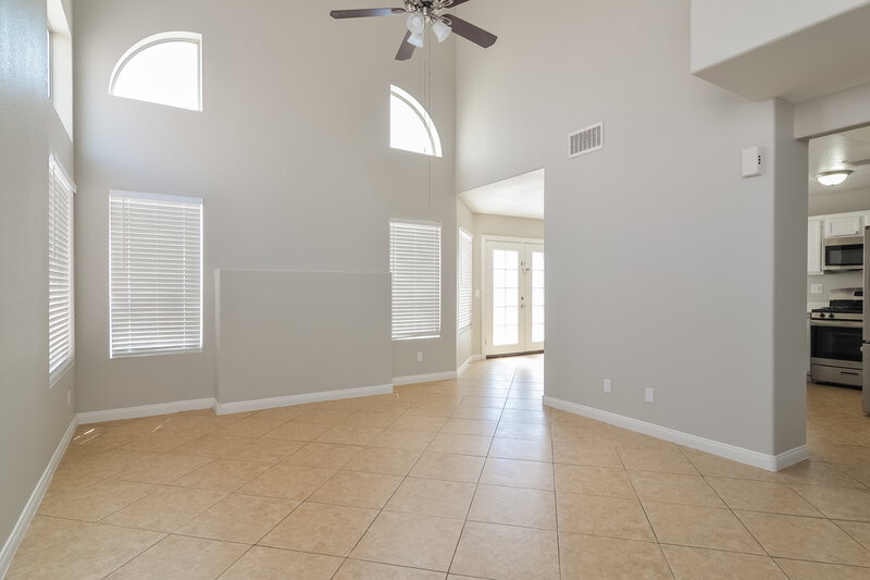 2,250/Mo, 5571 Slice Dr Las Vegas, NV 89142 Living Room View