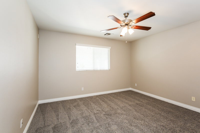 1,790/Mo, 5439 Coleman St North Las Vegas, NV 89031 Main Bedroom View