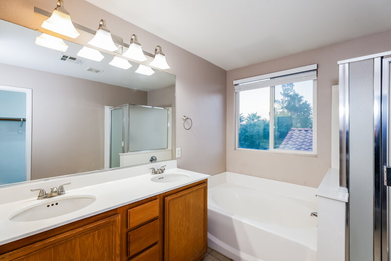 1,955/Mo, 6384 Whispering Clouds Ct Las Vegas, NV 89141 Main Bathroom View