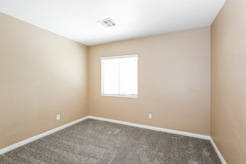 1,995/Mo, 6440 Butterfly Sky St North Las Vegas, NV 89084 Bedroom View 2