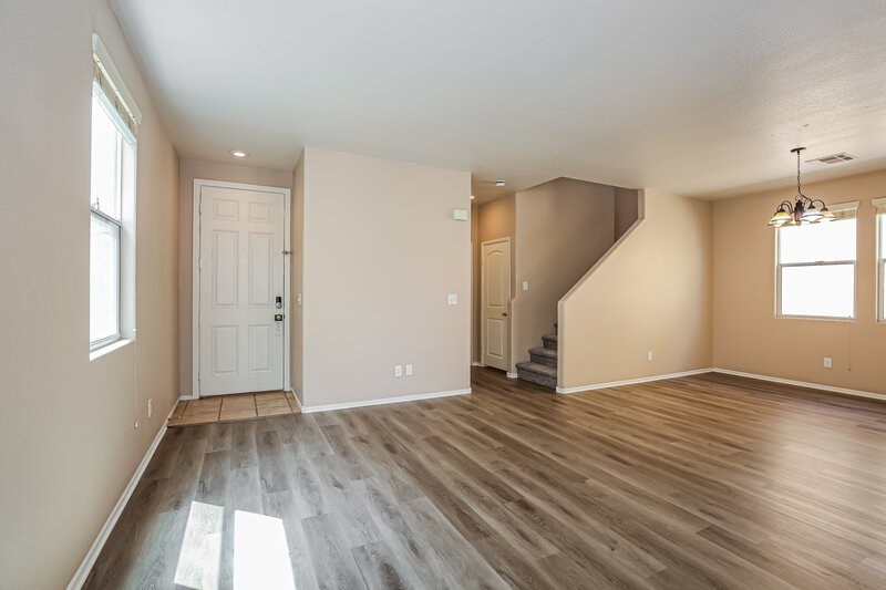2,125/Mo, 6716 Old Valley St Las Vegas, NV 89149 Living Room View