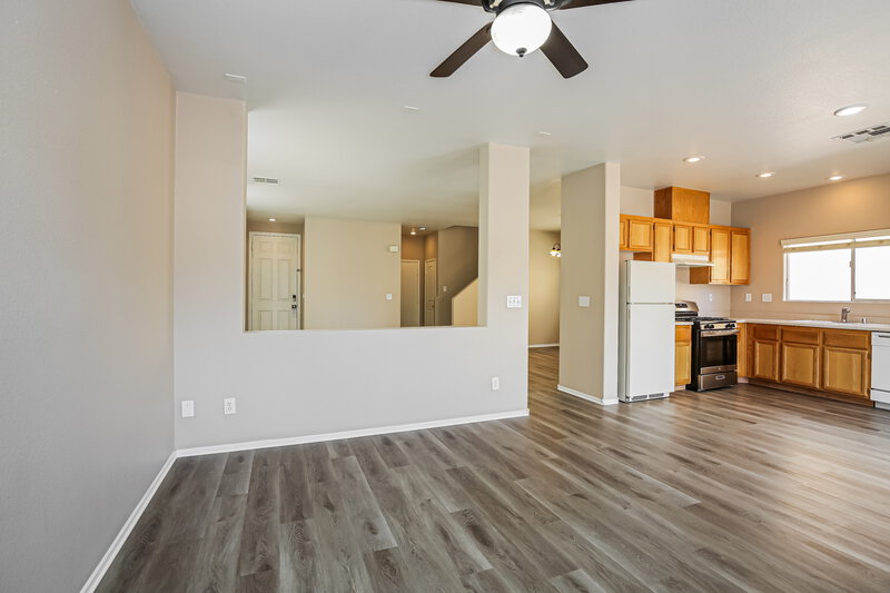2,125/Mo, 6716 Old Valley St Las Vegas, NV 89149 Dining Room View