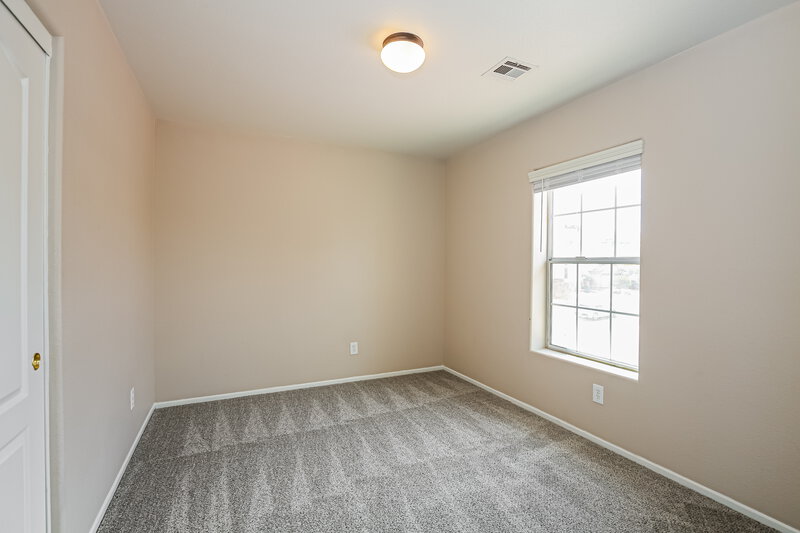 2,125/Mo, 6716 Old Valley St Las Vegas, NV 89149 Bedroom View 2