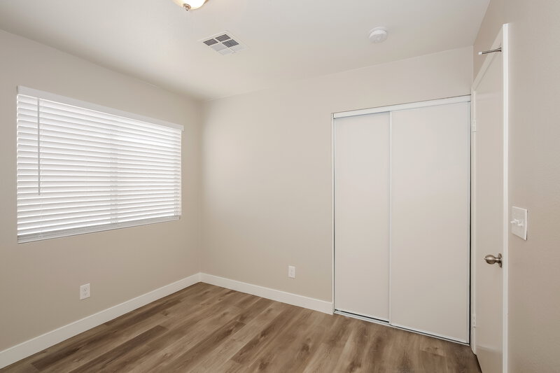 2,075/Mo, 2407 Inlet Beach Ct North Las Vegas, NV 89031 Bedroom View 2