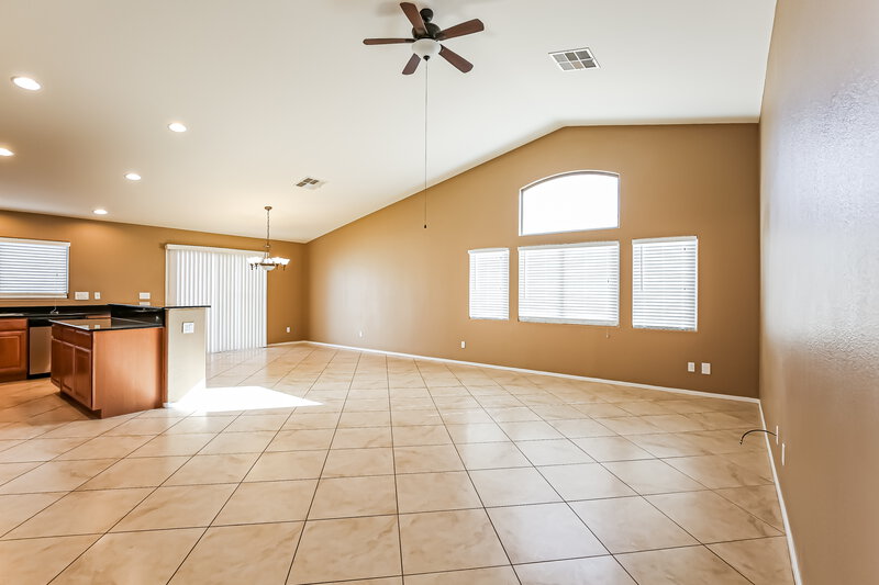 2,095/Mo, 5928 Baronne Prevost St North Las Vegas, NV 89081 Living Room View