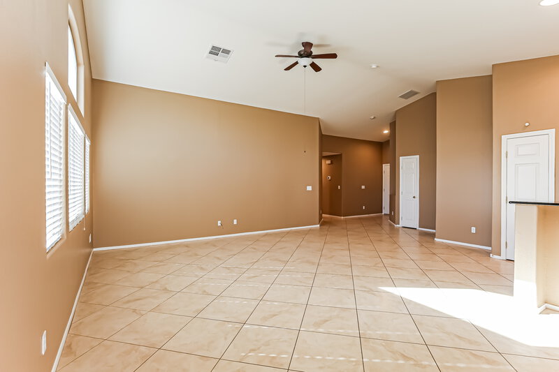 2,095/Mo, 5928 Baronne Prevost St North Las Vegas, NV 89081 Living Room View 3