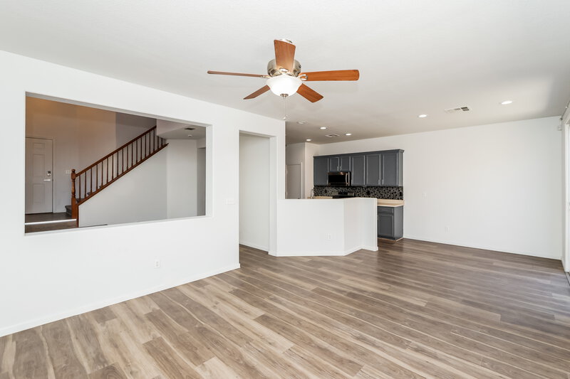 2,300/Mo, 639 Marlberry Pl Henderson, NV 89015 Living Room View 3