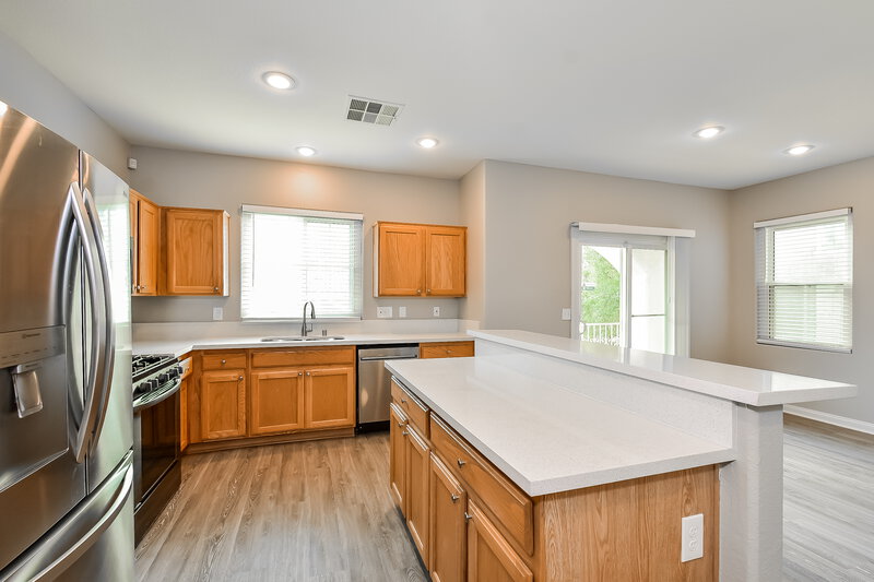 2,180/Mo, 9352 Roping Cowboy Ave Las Vegas, NV 89178 Kitchen View