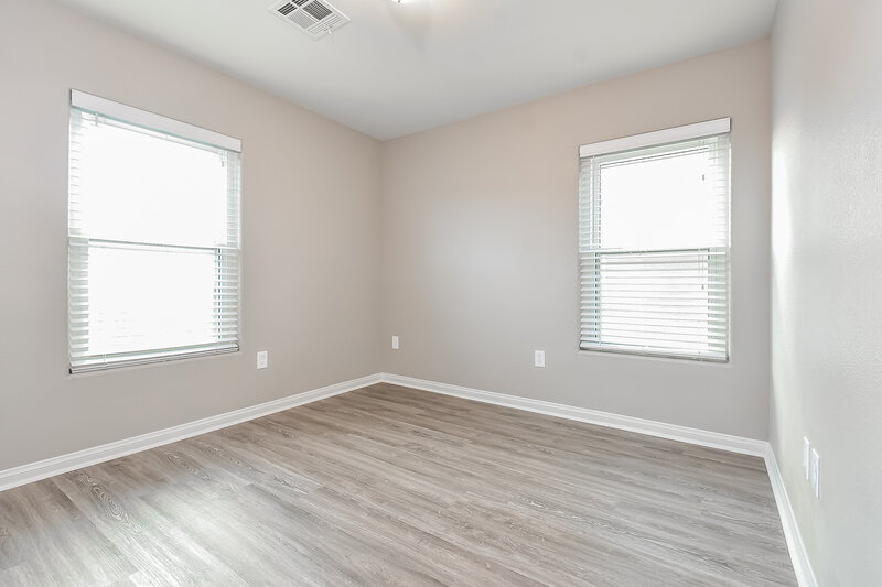 2,180/Mo, 9352 Roping Cowboy Ave Las Vegas, NV 89178 Bedroom View