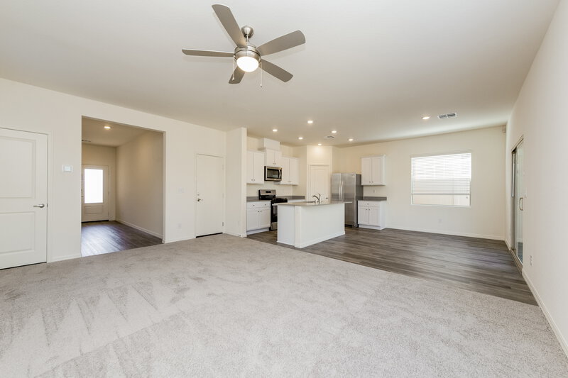 2,820/Mo, 4223 Gold Desert St North Las Vegas, NV 89032 Living Room View 3