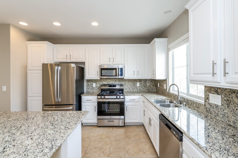 2,235/Mo, 10808 Holmfield St Henderson, NV 89052 Kitchen View