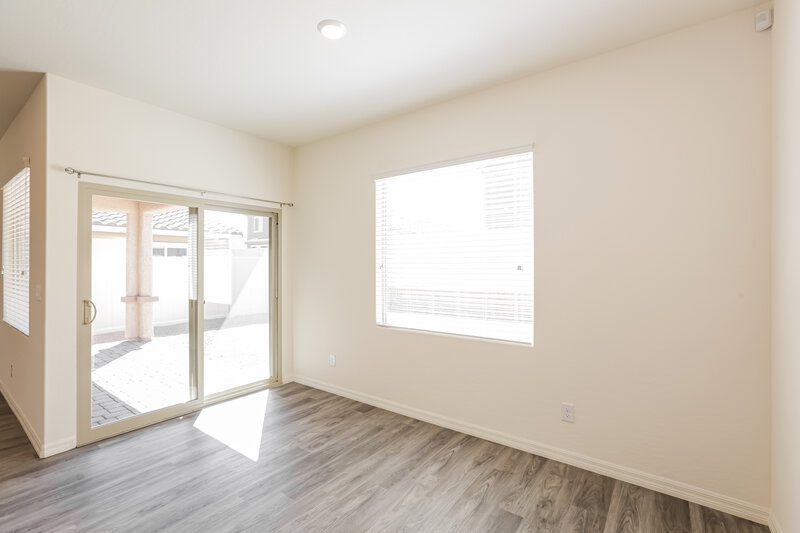 1,880/Mo, 1701 Desert Path Ave North Las Vegas, NV 89032 Dining Room View