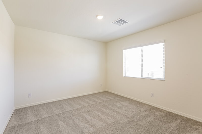 1,880/Mo, 1701 Desert Path Ave North Las Vegas, NV 89032 Bedroom View 2
