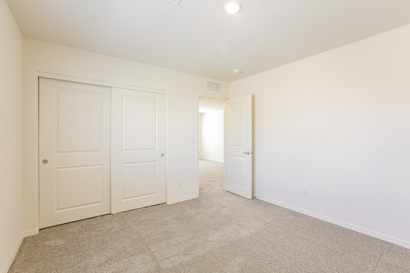 1,880/Mo, 1701 Desert Path Ave North Las Vegas, NV 89032 Bedroom View 3