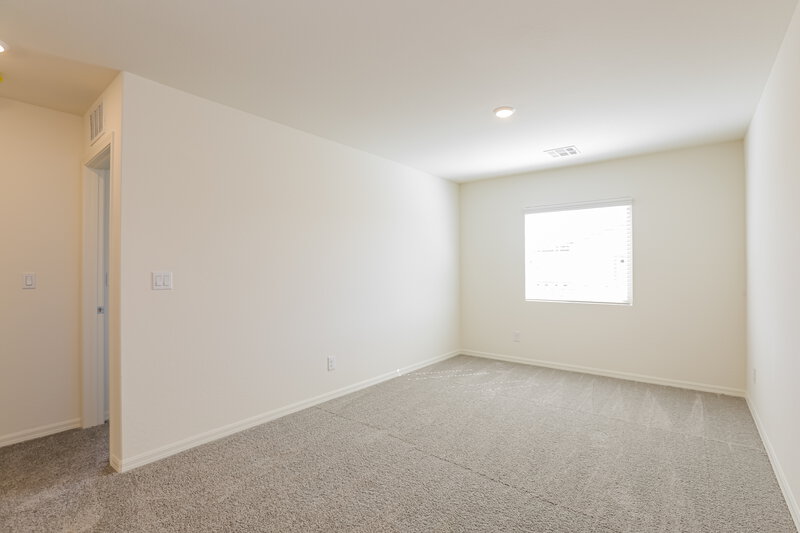 1,880/Mo, 1701 Desert Path Ave North Las Vegas, NV 89032 Bedroom View 4