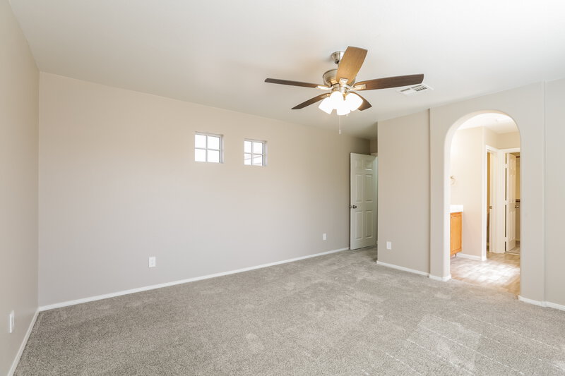 2,300/Mo, 999 Pecos River Ave Henderson, NV 89002 Main Bedroom View