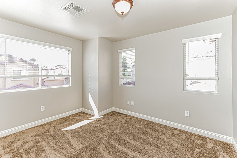 2,200/Mo, 10424 Armand Ave Las Vegas, NV 89129 Bedroom View