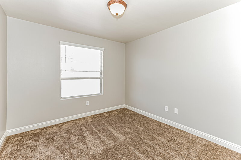 2,200/Mo, 10424 Armand Ave Las Vegas, NV 89129 Bedroom View 2