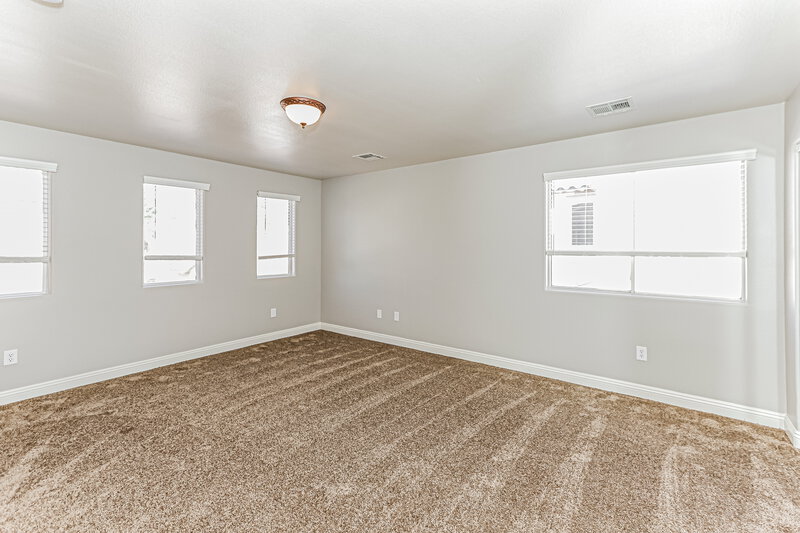 2,200/Mo, 10424 Armand Ave Las Vegas, NV 89129 Bedroom View 3