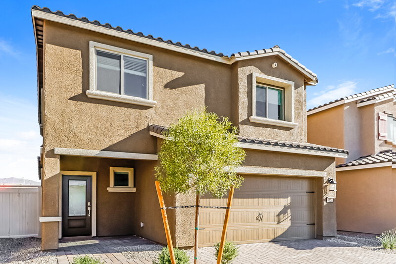 1,850/Mo, 1652 Desert Path Ave North Las Vegas, NV 89032 Front View