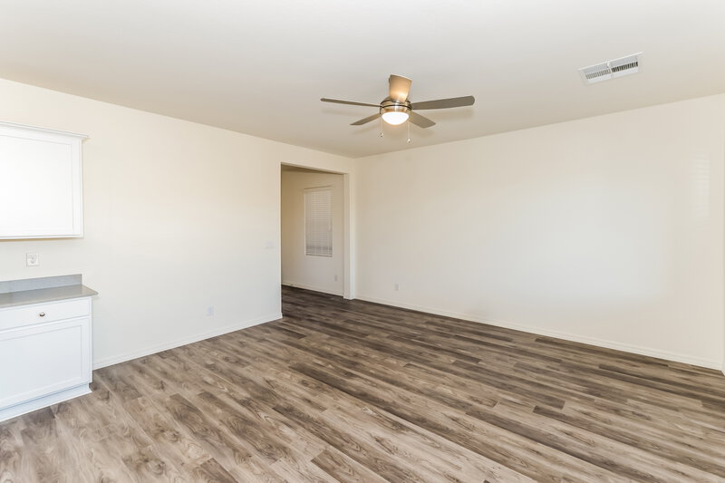 1,850/Mo, 1652 Desert Path Ave North Las Vegas, NV 89032 Living Room View 2