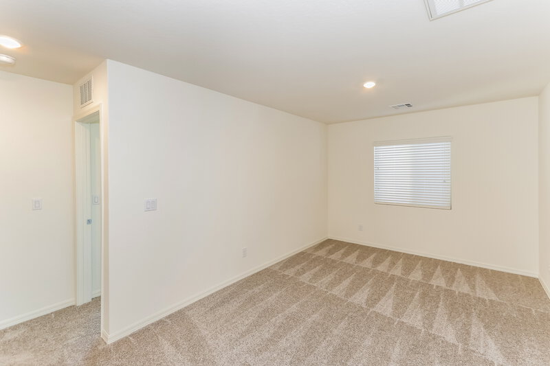 1,850/Mo, 1652 Desert Path Ave North Las Vegas, NV 89032 Dining Room View