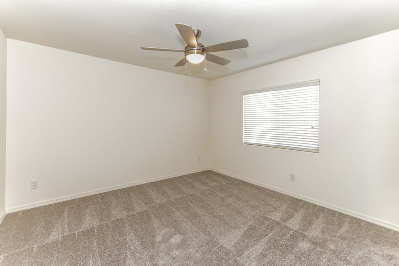 1,850/Mo, 1652 Desert Path Ave North Las Vegas, NV 89032 Main Bedroom View
