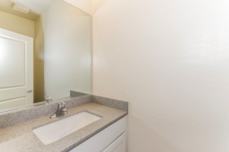 1,850/Mo, 1652 Desert Path Ave North Las Vegas, NV 89032 Bathroom View 2