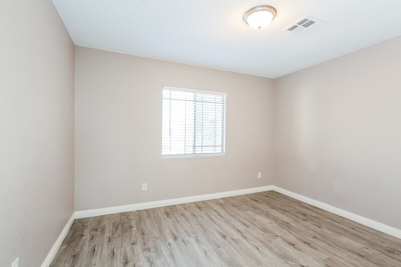 1,905/Mo, 6553 Raven Hall St North Las Vegas, NV 89084 Bedroom View 2
