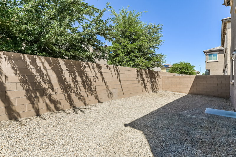 2,095/Mo, 698 Calamus Palm Pl Henderson, NV 89011 Rear View