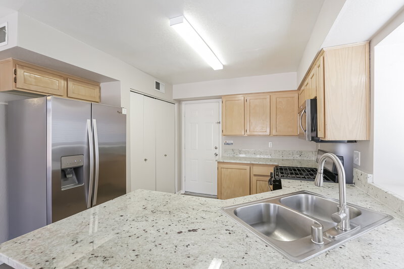 2,015/Mo, 8047 Vision St Las Vegas, NV 89123 Kitchen View