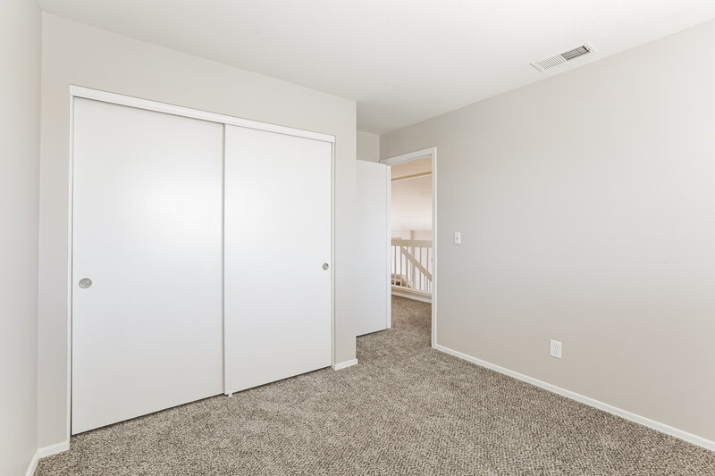 2,015/Mo, 8047 Vision St Las Vegas, NV 89123 Bedroom View 4