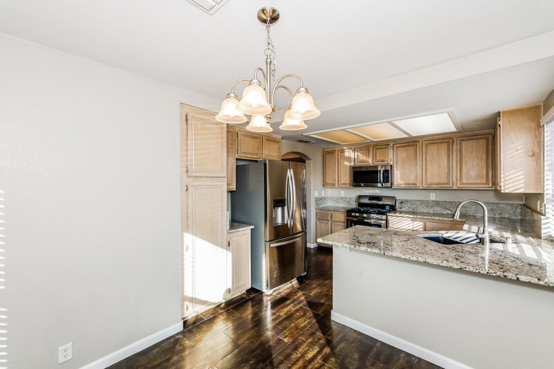 1,935/Mo, 4401 La Reina Cir Las Vegas, NV 89130 Dining Room View 2