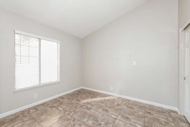 1,935/Mo, 4401 La Reina Cir Las Vegas, NV 89130 Bedroom View 2